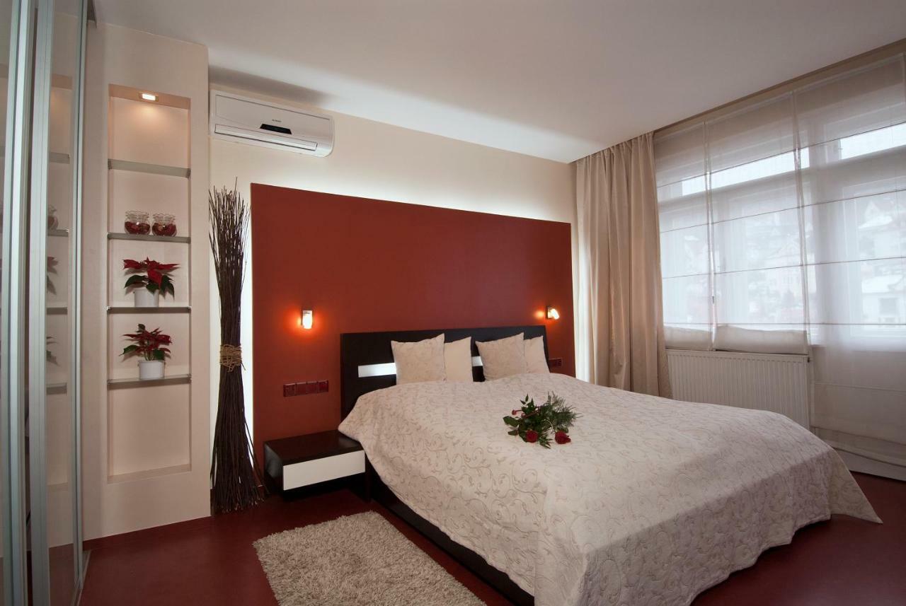 Hotel Krystal لوهاكوفيس المظهر الخارجي الصورة